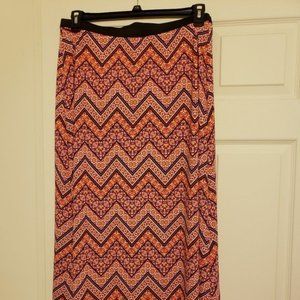 SALE** NWOT ** SOFT/SATIN CHEVRON SKIRT